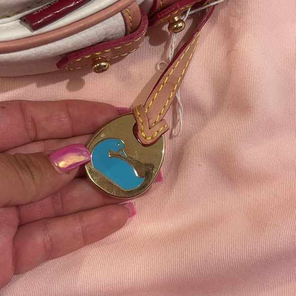 Dooney and Bourke shoulder purse - Picture 7 of 10